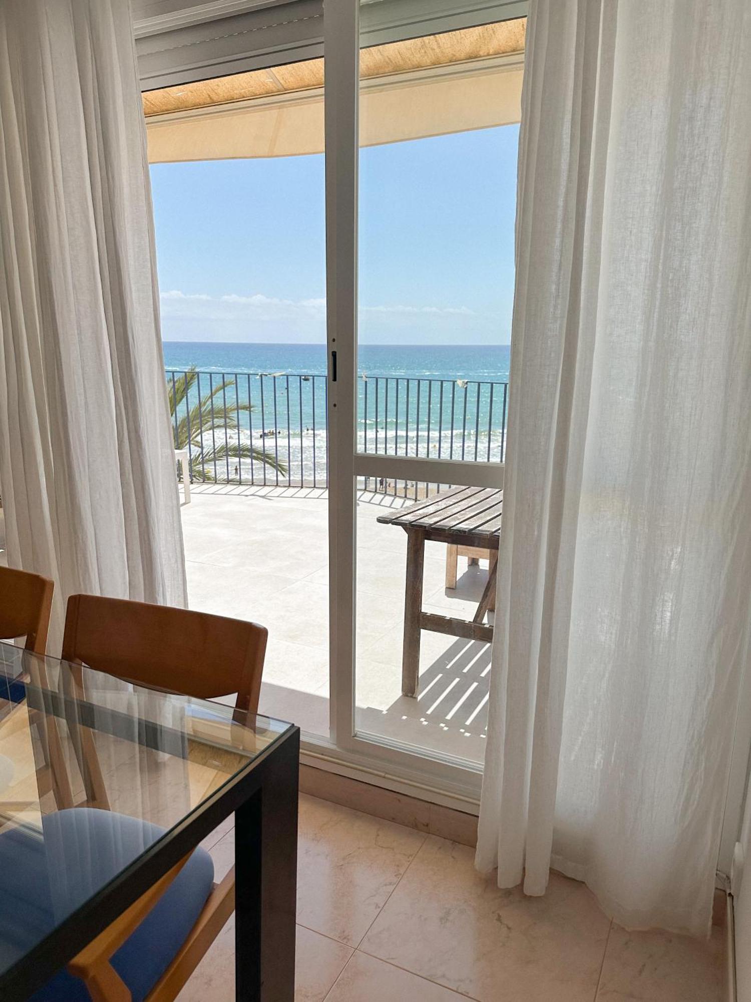 Appartement La Marina d'Aiguadolç à Sitges Extérieur photo